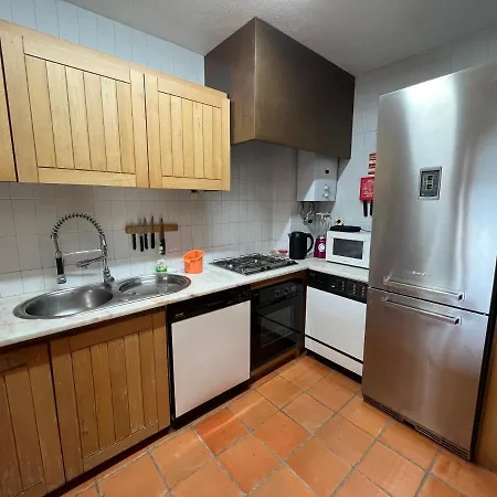 Apartamento T1 Com Vista Mar A 1 Minuto A Pé Da Praia *