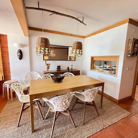 Apartamento T1 Com Vista Mar A 1 Minuto A Pé Da Praia